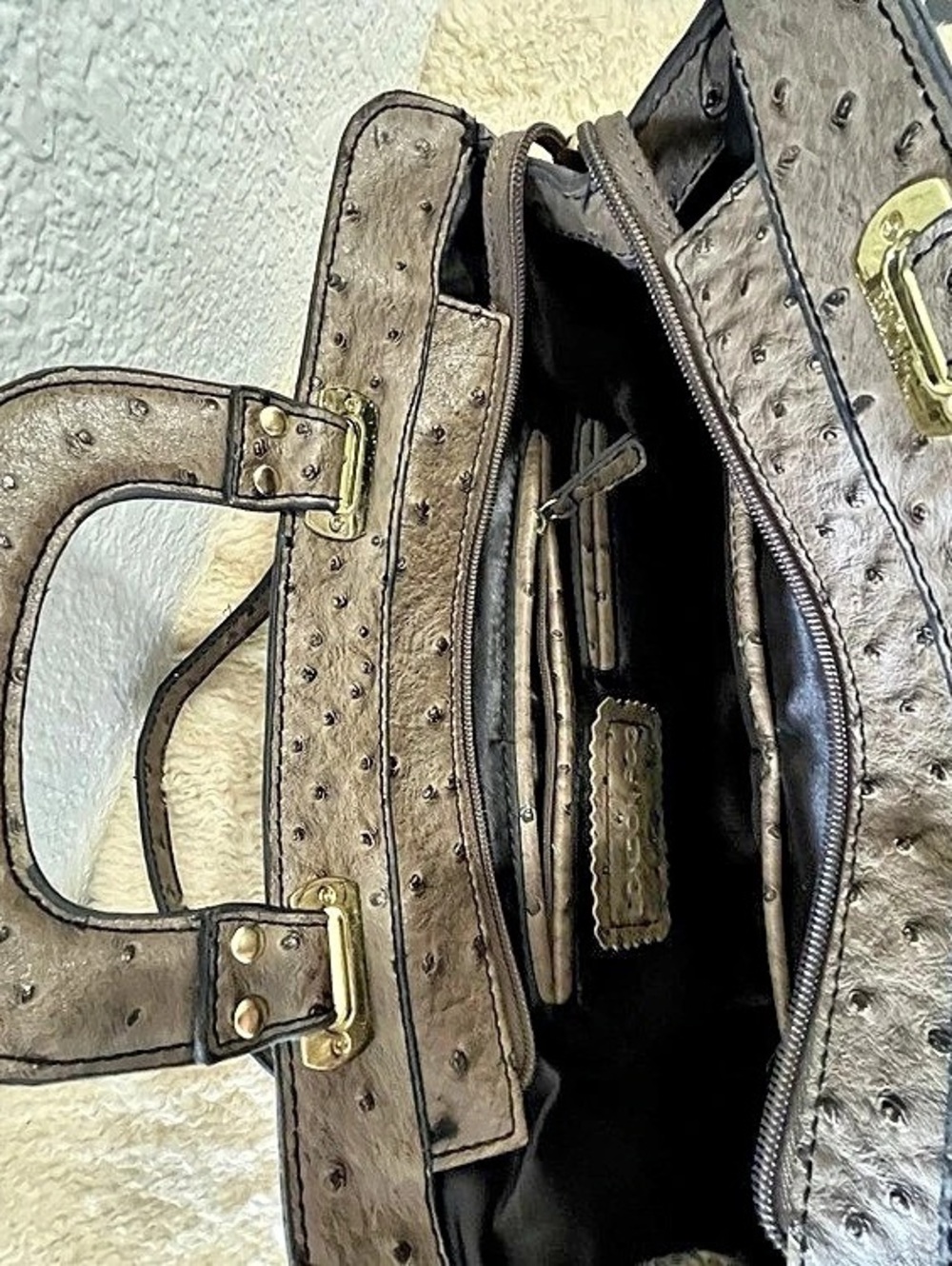 London Fog Faux Ostrich Purse - Picture 7 of 10